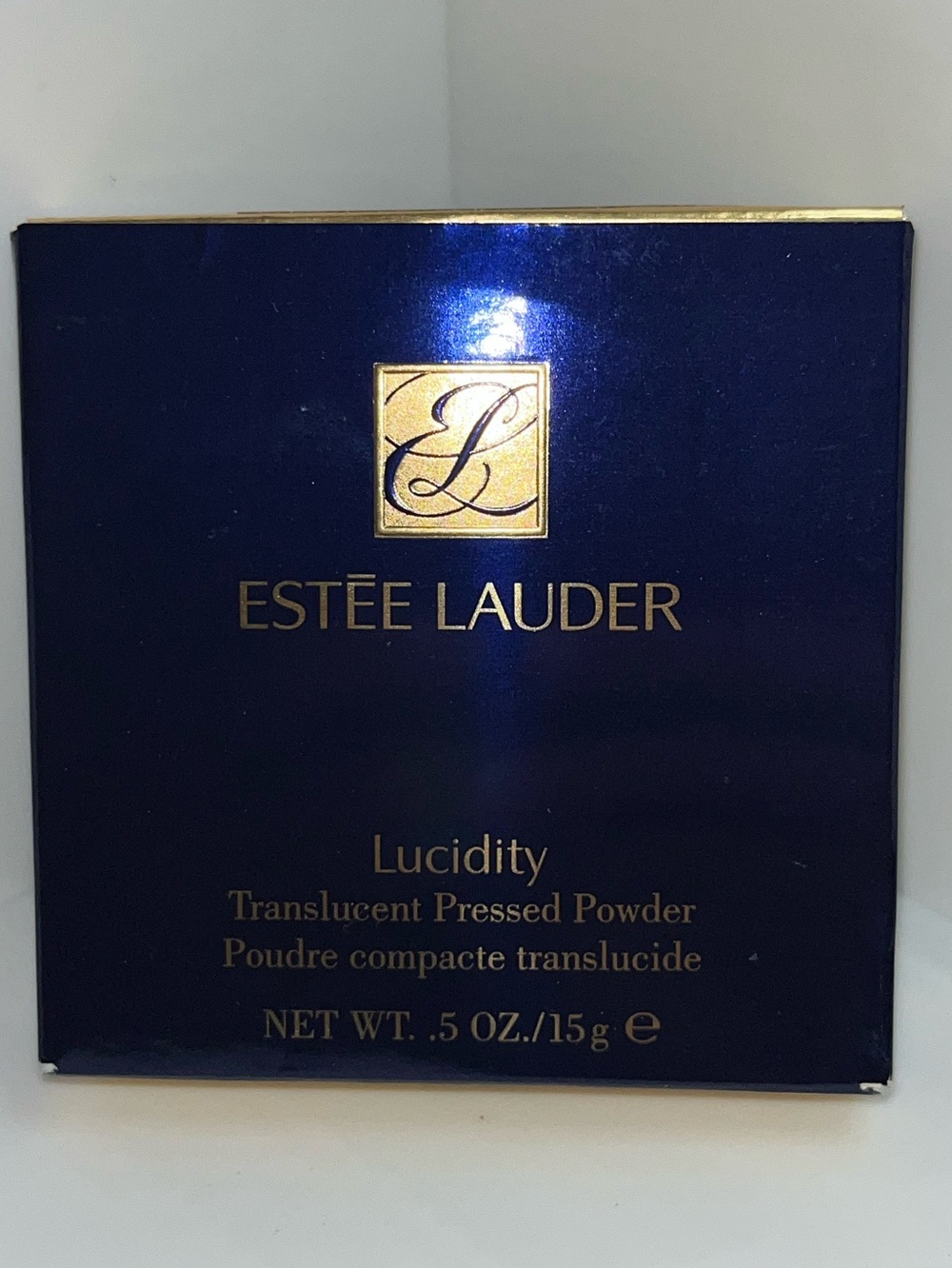 Estee Lauder Lucidity Translucent Pressed Powder Compact: .05 OZ / TRANSPARENT